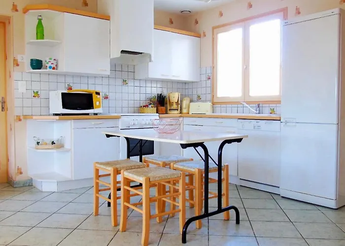 Ferienhaus 150m De La - Maison Vendeenne Pour 6 *