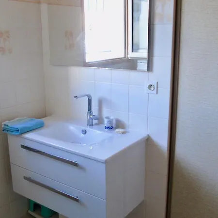 150m De La - Maison Vendeenne Pour 6