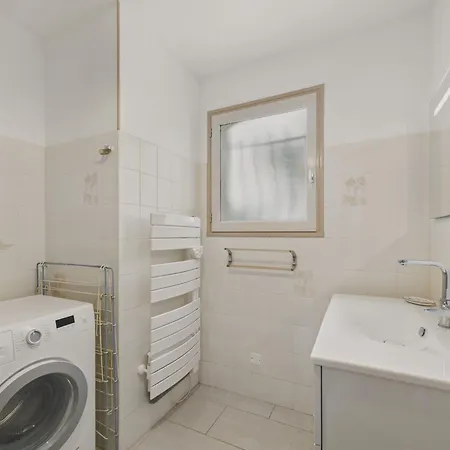 150m De La - Maison Vendeenne Pour 6 Semesterbostad